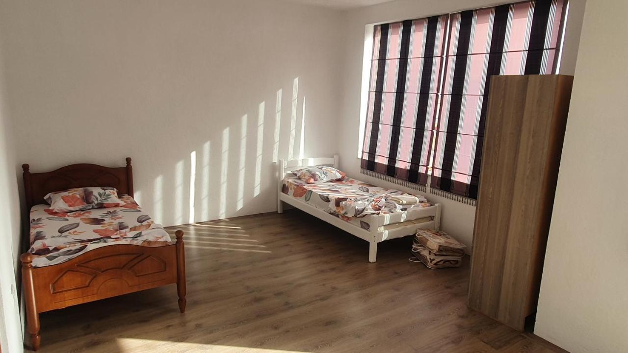 Arbi Guest House Kukes Buitenkant foto